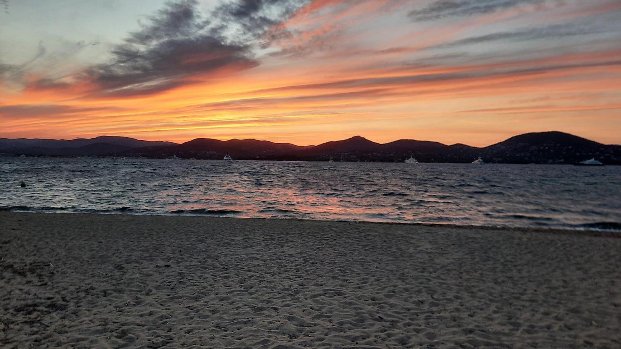 Villa Playa Del Sol -B4 แซ็ง-ทรอเป ภายนอก รูปภาพ